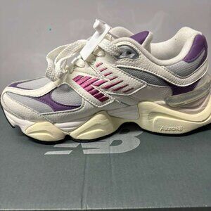 Men/women new balance running shoes size 5